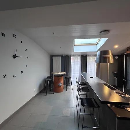 Maison Familiale Avec Jardin 2 4 Personnes Proche Nausicaa, Vielle Ville, Terre Des Deux Caps Holiday home *