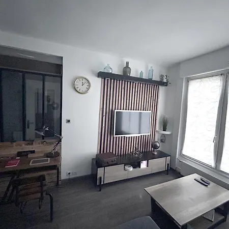 Holiday home Maison Familiale Avec Jardin 2 4 Personnes Proche Nausicaa, Vielle Ville, Terre Des Deux Caps Saint-Martin-Boulogne